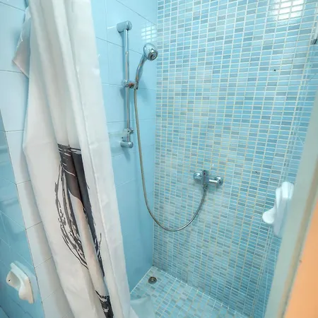 아파트 Bright & Spacious 3 Bedrooms Near Seafront Post1-1 Saint Julian's