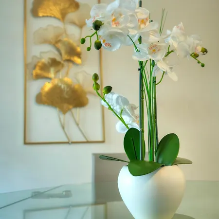 Διαμέρισμα Bright & Spacious 3 Bedrooms Near Seafront Post1-1 *